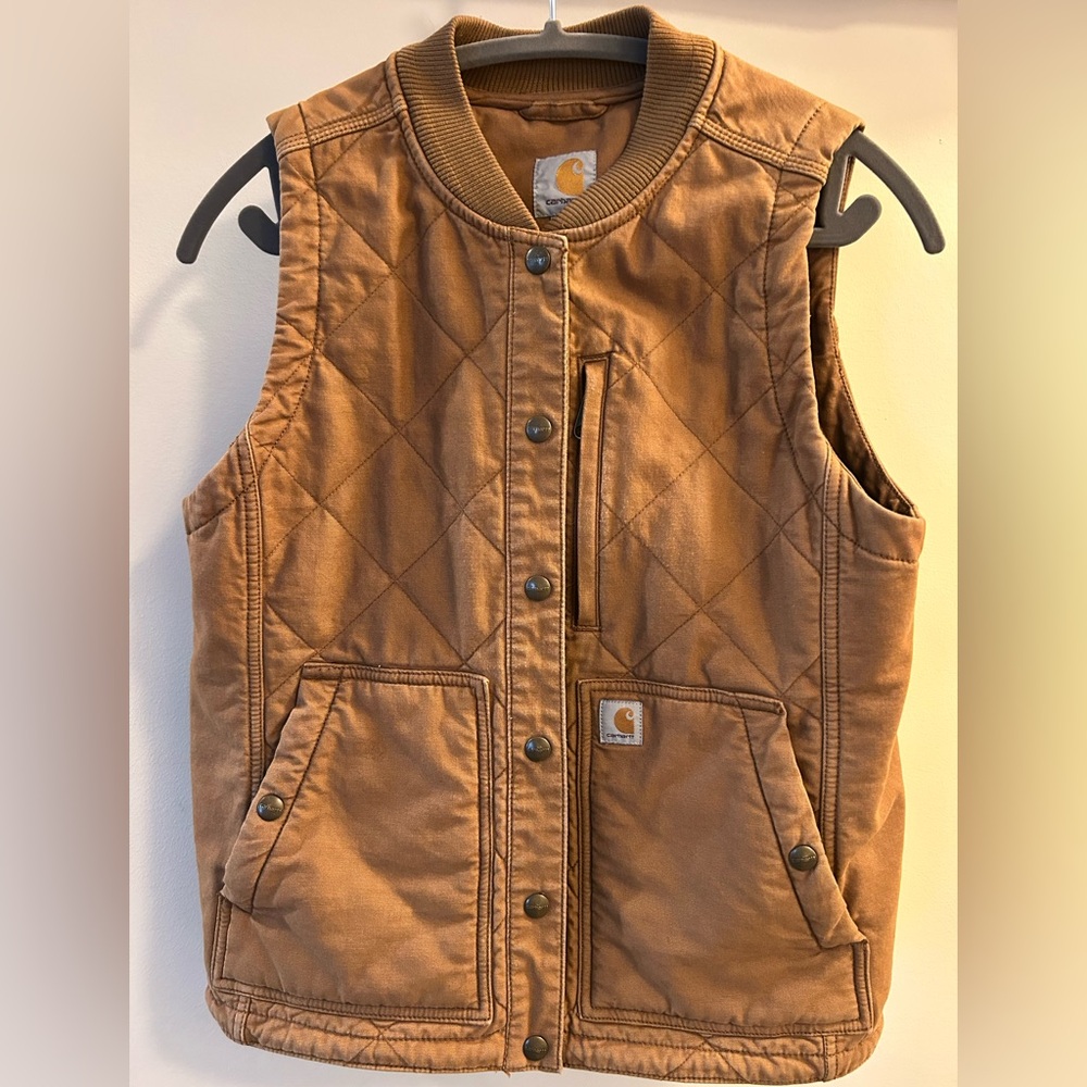 Carhartt vest size medium in great condition